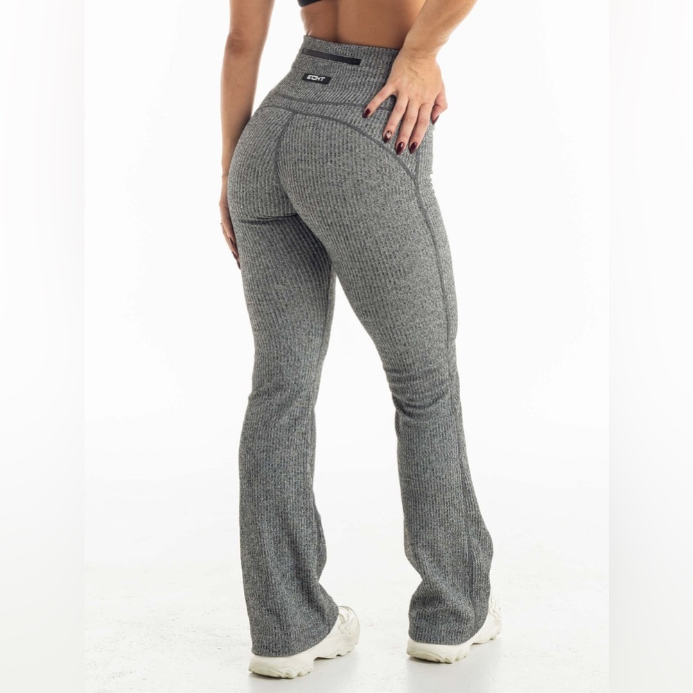 ECHT Women's Gray 2 piece set - Picture 3 of 8